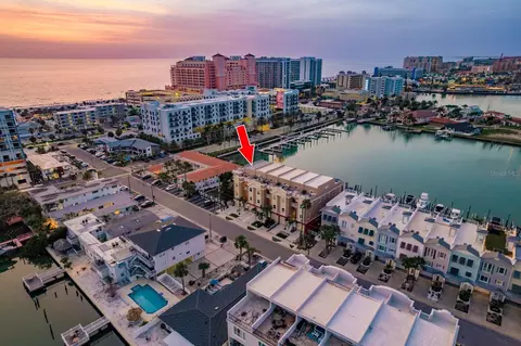 120 Brightwater Dr #1, Clearwater Beach, FL 33767