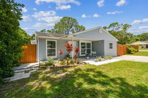 2692 Cedarbrooke Dr, Palm Harbor, FL 34684