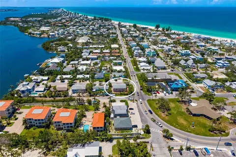 202 Peacock Ln #B, Holmes Beach, FL 34217