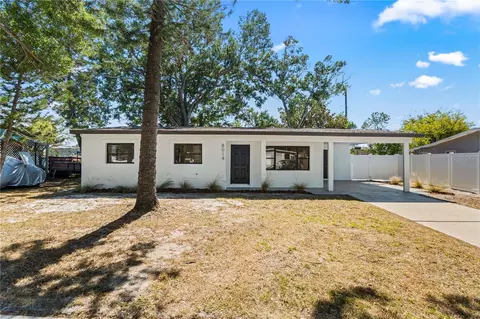 8014 W Comanche Ave, Tampa, FL 33615