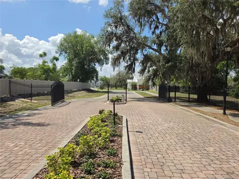 8331 Alafia Pointe Dr, Riverview, FL 33578 photo 24