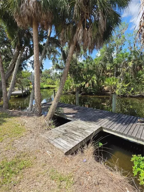 8331 Alafia Pointe Dr, Riverview, FL 33578 photo 19