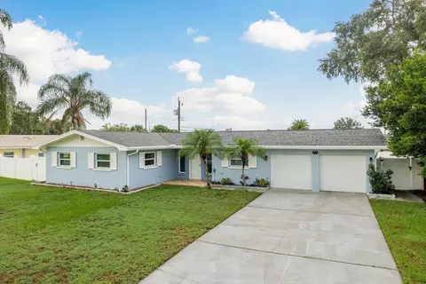 2165 Campus Dr, Clearwater, FL 33764