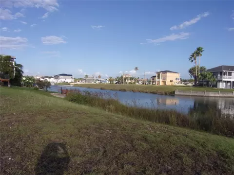 3406 Bluefish Dr, Hernando Beach, FL 34607 photo 3