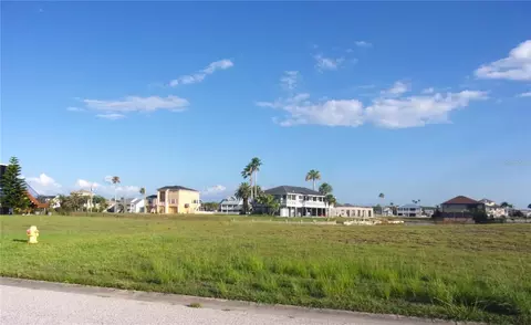 3406 Bluefish Dr, Hernando Beach, FL 34607 photo 4