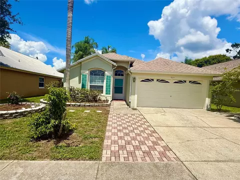 9614 Long Meadow Dr, Tampa, FL 33615