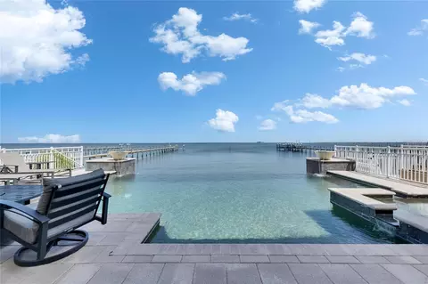 6418 Bright Bay Ct, Apollo Beach, FL 33572