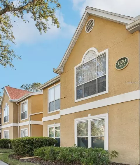 9481 Highland Oak Dr #1101, Tampa, FL 33647