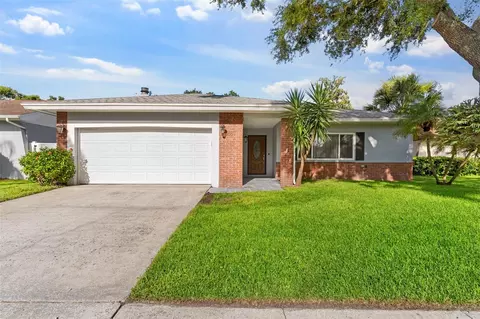 1667 E Orangeside Rd, Palm Harbor, FL 34683