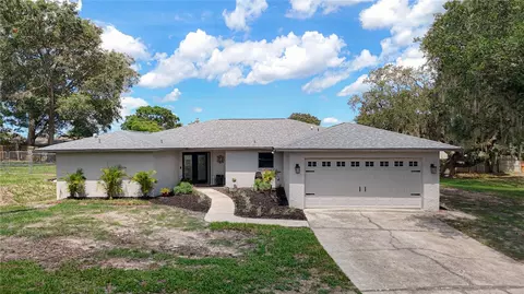 7511 Laurel Oak Ct, Port Richey, FL 34668