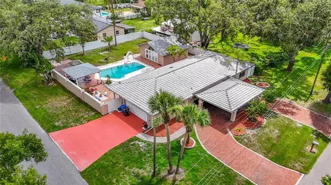 4002 Hudson Ter, Tampa, FL 33618