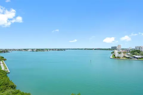 7979 Sailboat Key Blvd S #505, South Pasadena, FL 33707
