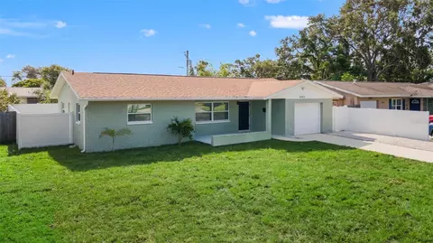 6352 Canton St S, Saint Petersburg, FL 33712