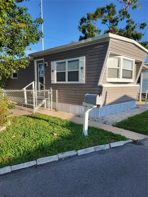 6580 Seminole Blvd #618, Seminole, FL 33772