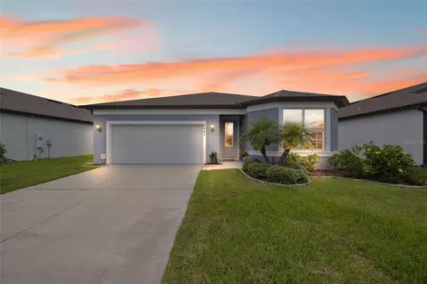 6447 Bradford Woods Dr, Zephyrhills, FL 33542