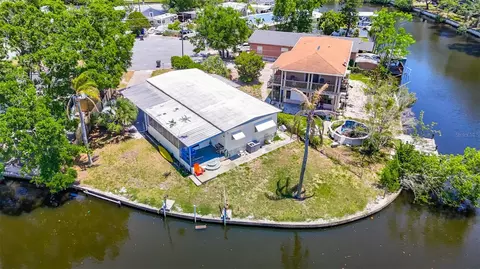 5806 Portsmouth Dr, Tampa, FL 33615