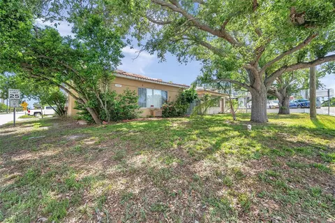 1269 Drew St, Clearwater, FL 33755