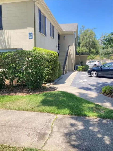 223 Windsor St #6, Lakeland, FL 33803