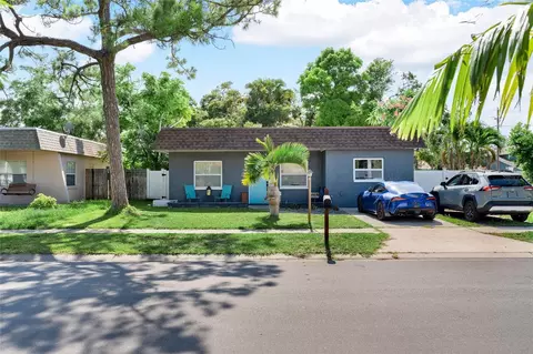 12316 Eldon Dr, Largo, FL 33774
