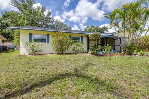 153 Alpine Ct, Bradenton, FL 34208