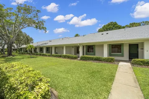 2557 Laurelwood Dr #10D, Clearwater, FL 33763