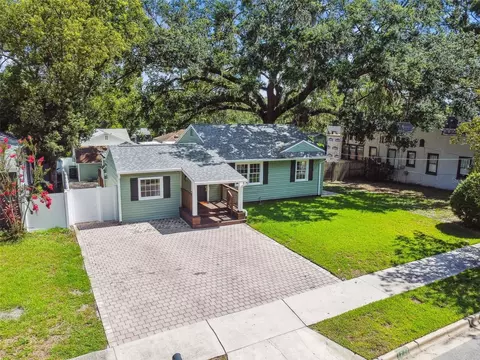 1208 E Crenshaw St, Tampa, FL 33604