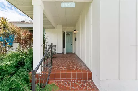 1580 Arizona Ave NE, Saint Petersburg, FL 33703