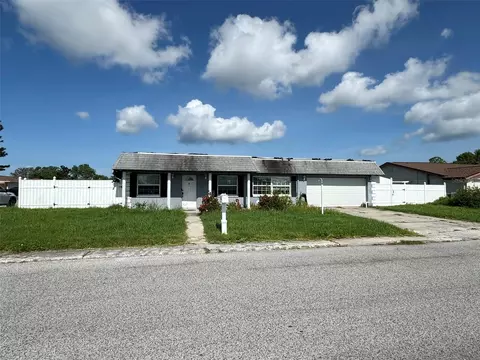 2619 Albion St, Holiday, FL 34691