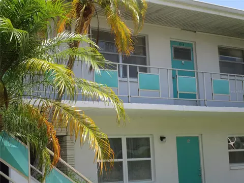 5970 21st St N #15, Saint Petersburg, FL 33714