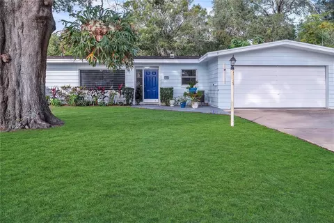 1384 S Hillcrest Ave, Clearwater, FL 33756