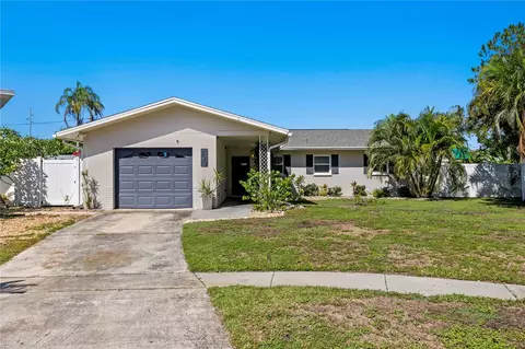 529 59th Way S, Saint Petersburg, FL 33707