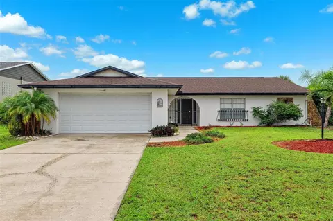 6521 Bimini Ct, Apollo Beach, FL 33572
