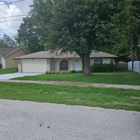 204 Madison St, Minneola, FL 34715
