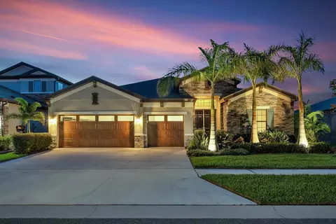 14514 Woodland Spur Dr, Lithia, FL 33547