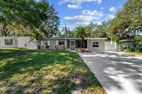 7003 Yule Ln, Tampa, FL 33637