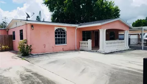 4725 Town N Country Blvd, Tampa, FL 33615