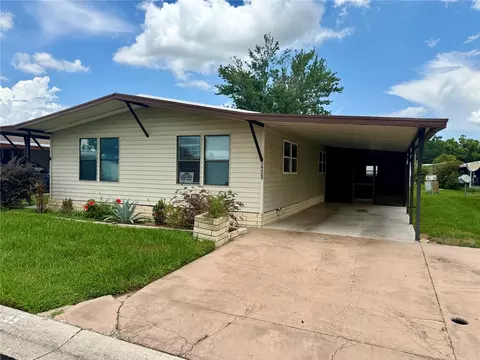 34325 Country Breeze Ave, Wesley Chapel, FL 33543