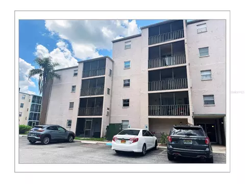 5541 Bay Blvd #204, Port Richey, FL 34668