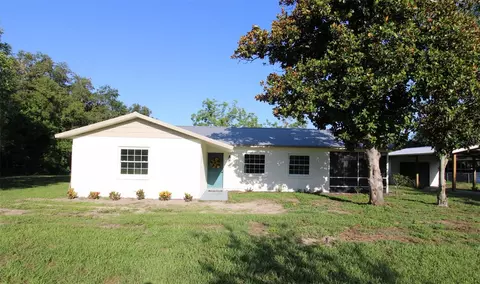 8807 Mary Ivy Dr, Plant City, FL 33567