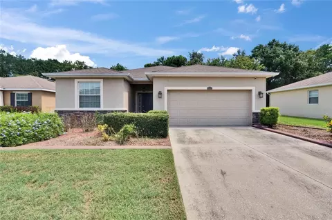 2823 Holly Bluff Ct, Plant City, FL 33566