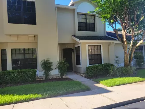 5100 Burchette Rd #1304, Tampa, FL 33647