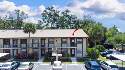 2400 Winding Creek Blvd #BLDG 18A210, Clearwater, FL 33761