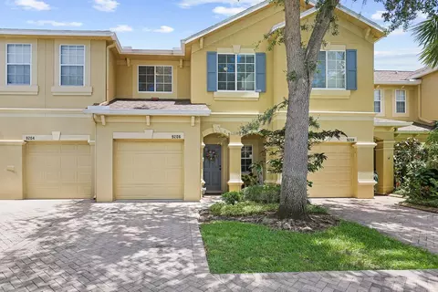 9206 River Rock Ln, Riverview, FL 33578