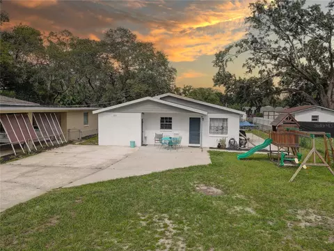 8701 N Packwood Ave, Tampa, FL 33604