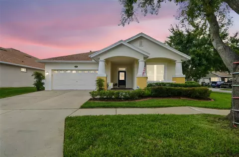 18203 Tivoli Ln, Lutz, FL 33558