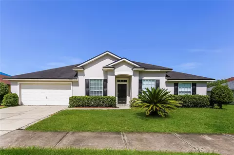 10084 Garden Lake Ct, Jacksonville, FL 32219