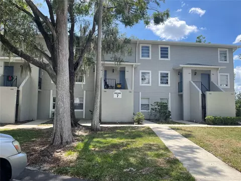 7192 E Bank Dr, Tampa, FL 33617