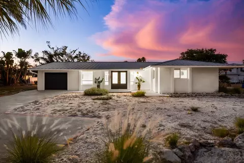 501 De Narvaez Dr, Longboat Key, FL 34228
