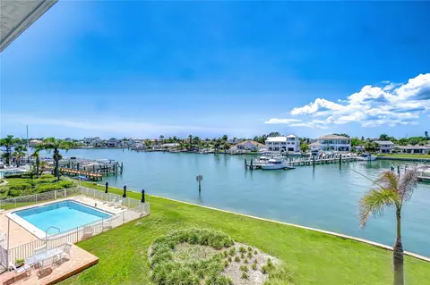 340 Pinellas Bayway S #304, Saint Petersburg, FL 33715