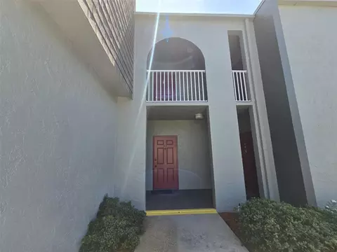 3123 29th Ave N #105, Saint Petersburg, FL 33713